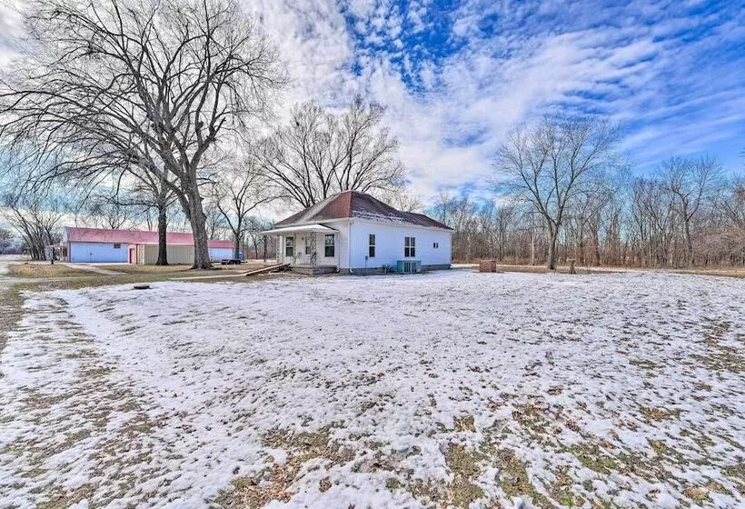 Historical West Mineral Escape W/ Porch!