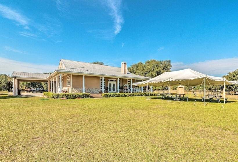 House W/ Wraparound Porch, 1/2 Mi To Lake!