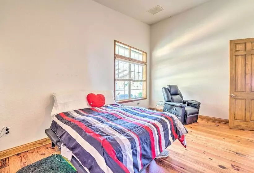 House W/ Wraparound Porch, 1/2 Mi To Lake!