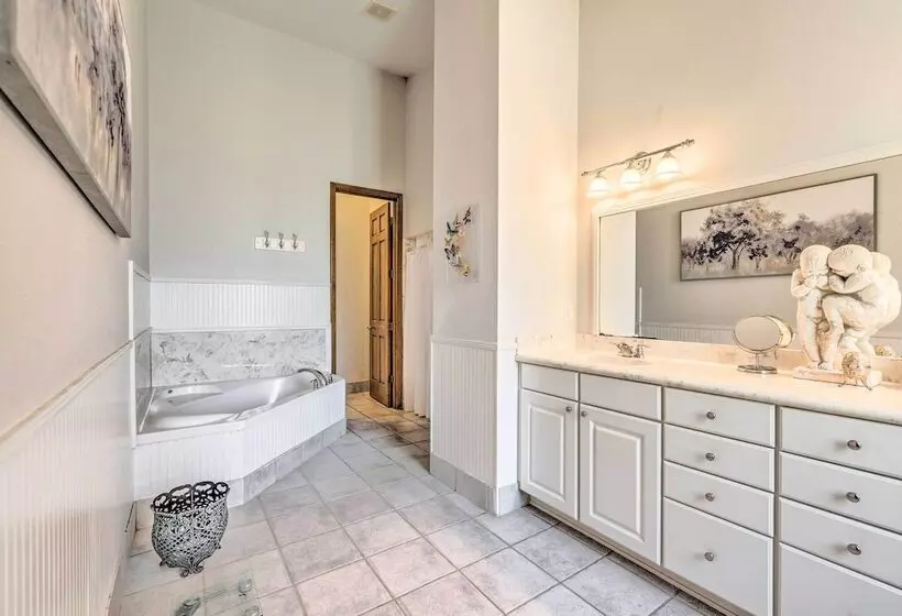 House W/ Wraparound Porch, 1/2 Mi To Lake!