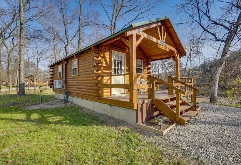 Creek Views & Grill: Idyllic Florence Cabin