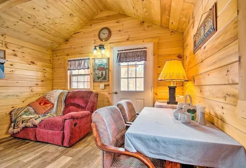 Creek Views & Grill: Idyllic Florence Cabin