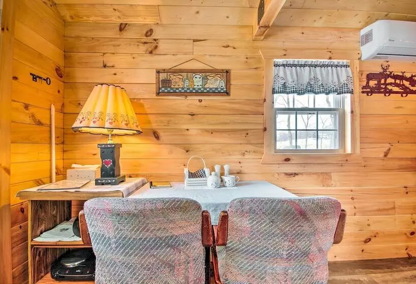 Creek Views & Grill: Idyllic Florence Cabin