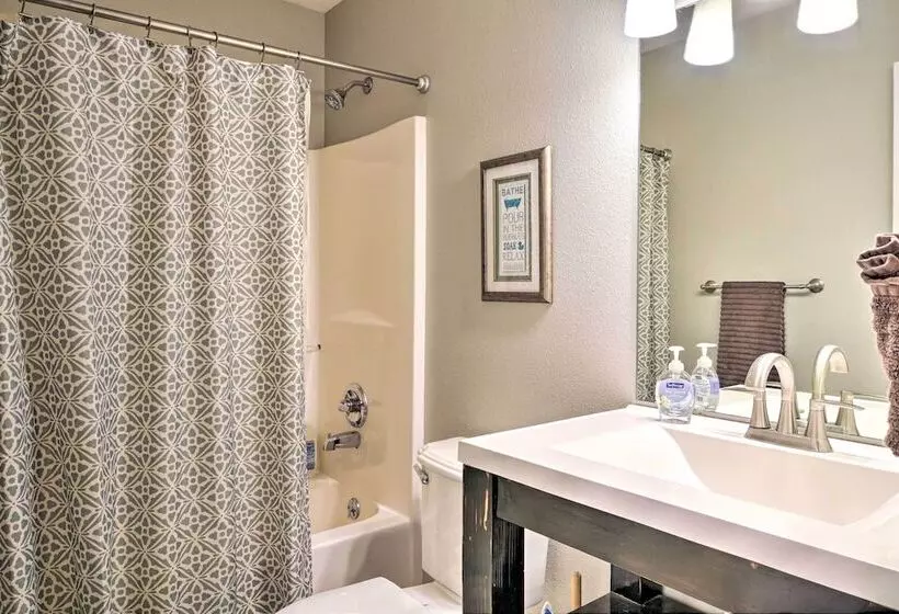 Kimberling City Home W/ Game Room & Lake Access