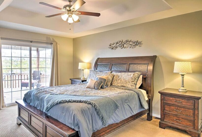 Kimberling City Home W/ Game Room & Lake Access