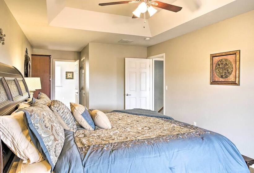 Kimberling City Home W/ Game Room & Lake Access