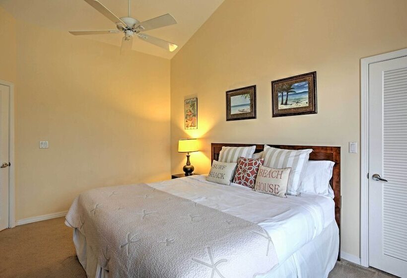 Walk To Private Beach: Poolside Oasis In Pompano