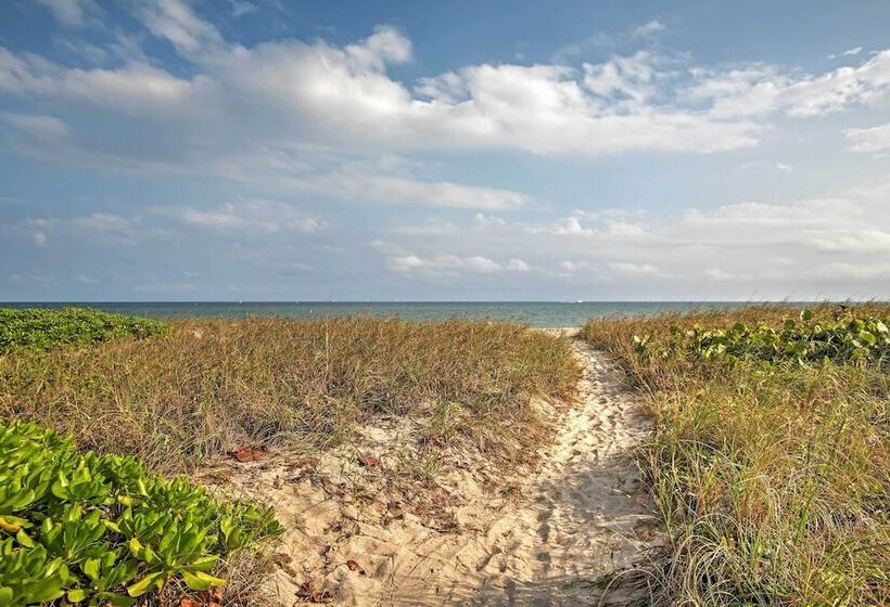 Walk To Private Beach: Poolside Oasis In Pompano