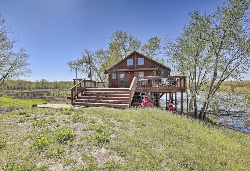 Lodge On 240 Acres W/ Deck, Grill & Fire Pit!