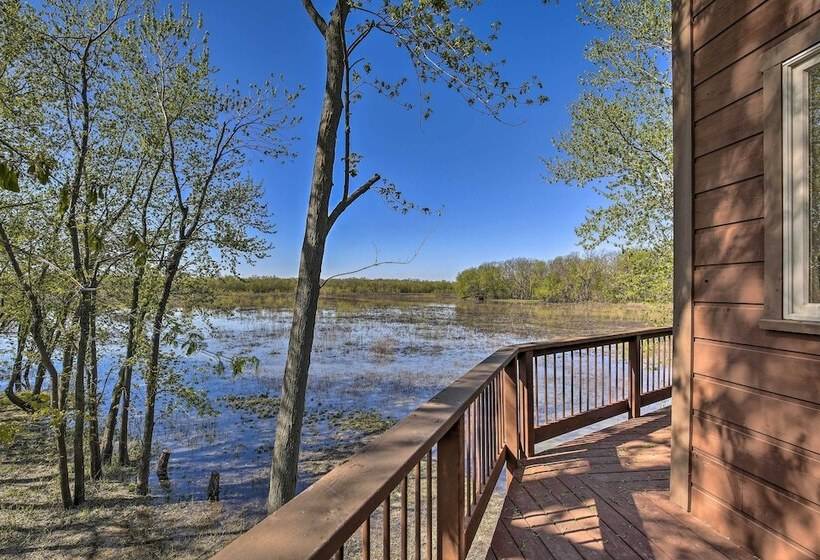 Lodge On 240 Acres W/ Deck, Grill & Fire Pit!