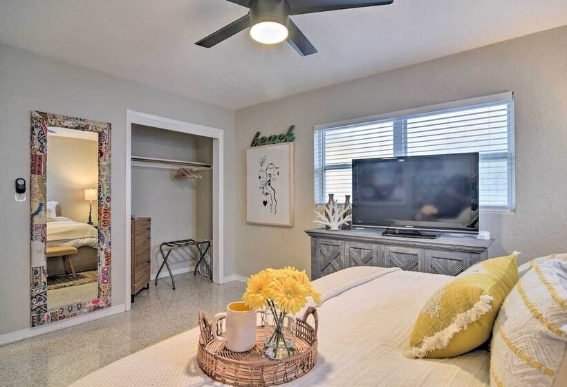 Lush Seminole Surf Inn W/ Backyard Fire Pit!