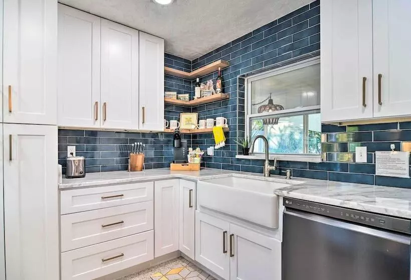 Lush Seminole Surf Inn W/ Backyard Fire Pit!