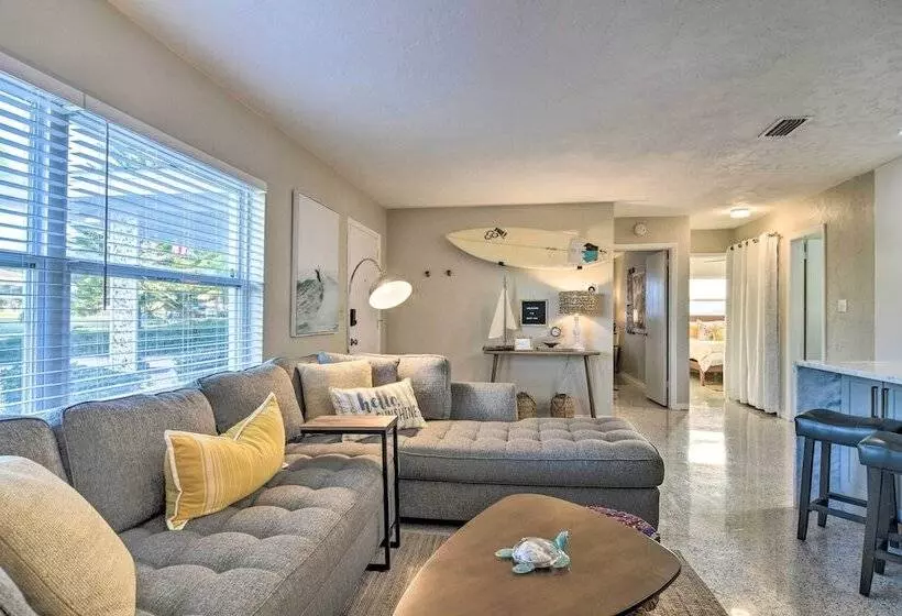 Lush Seminole Surf Inn W/ Backyard Fire Pit!