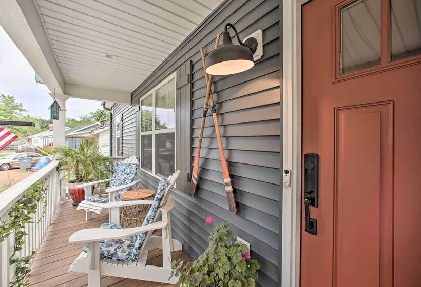 2 Mi To Downtown: Luxe Greenville Retreat!