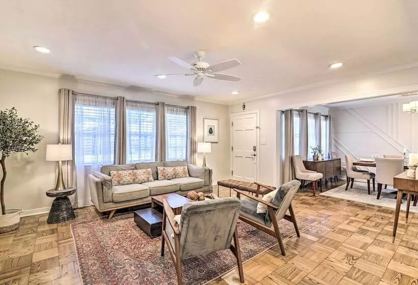 Mid Century Modern Escape In Central Lakeland!