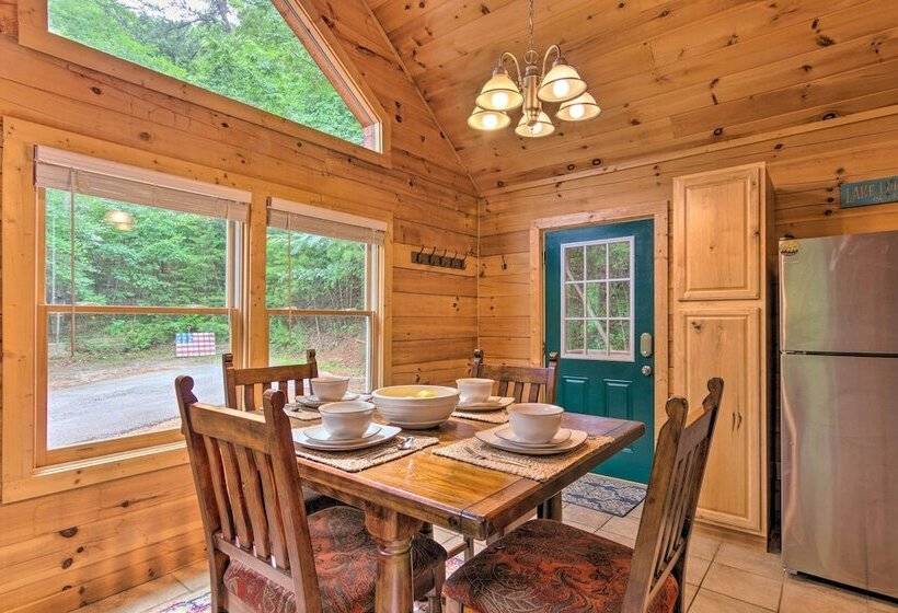 Moonshine Manor  Cabin W/ Hot Tub, Near Lake Lure