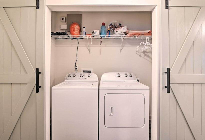 Murrells Inlet Home W/ Fire Pit: Near Beaches