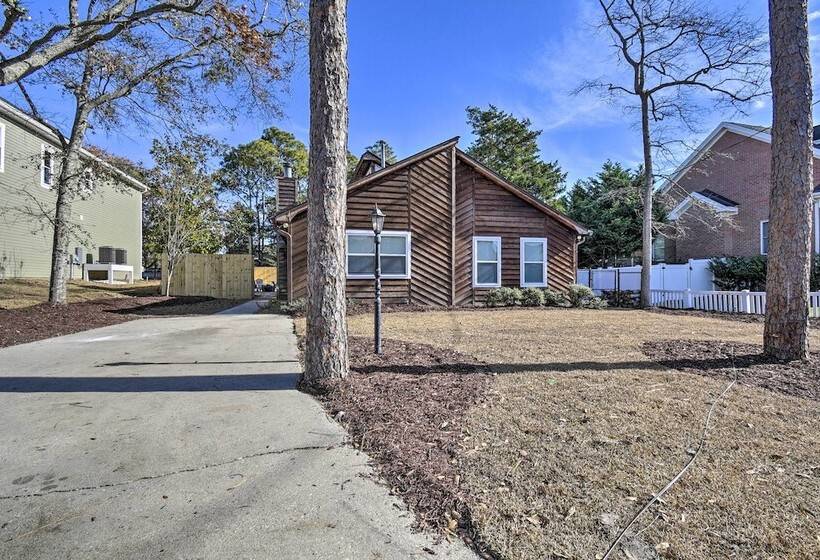 North Myrtle Beach Retreat: 3 Blocks To Beach