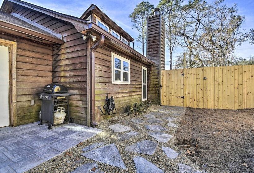 North Myrtle Beach Retreat: 3 Blocks To Beach