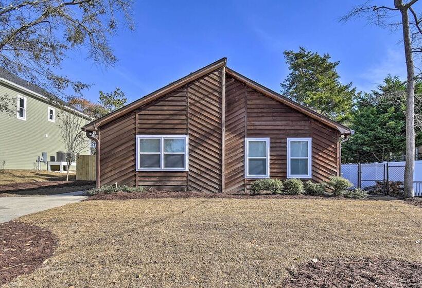 North Myrtle Beach Retreat: 3 Blocks To Beach