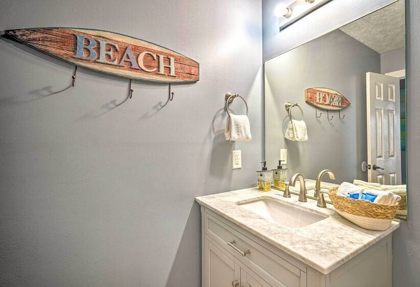 Pcb Duplex W/ Patio Steps To Beach!