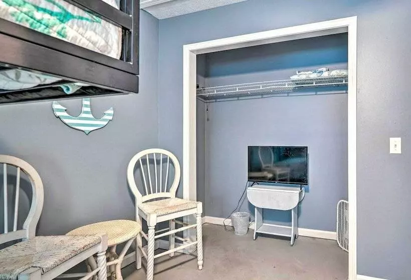 Pcb Duplex W/ Patio   Steps To Beach!