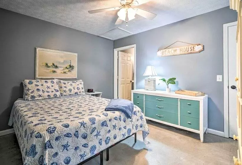 Pcb Duplex W/ Patio   Steps To Beach!