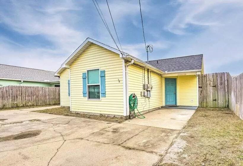 Pcb Duplex W/ Patio   Steps To Beach!