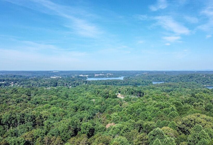 Pet Friendly Central Cottage: 2 Miles To Clemson!