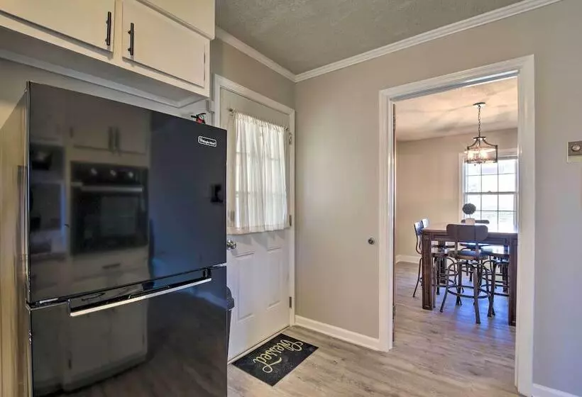 Pet Friendly Easley Family House W/ Game Room