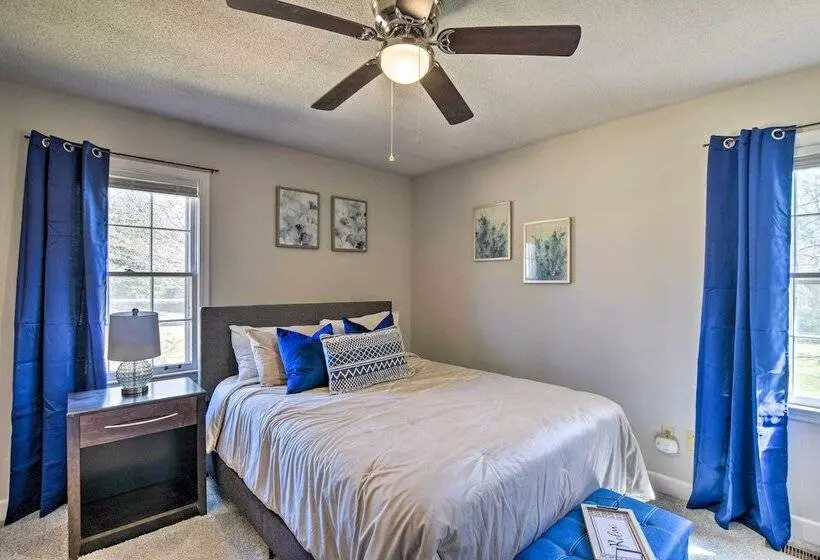 Pet Friendly Easley Family House W/ Game Room