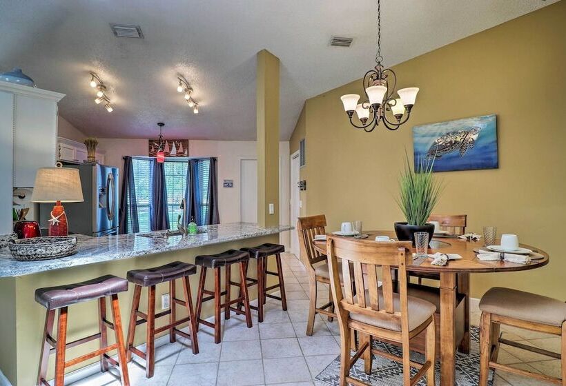 Pet Friendly Amelia Island Home ~ 1 Mi To Beach!