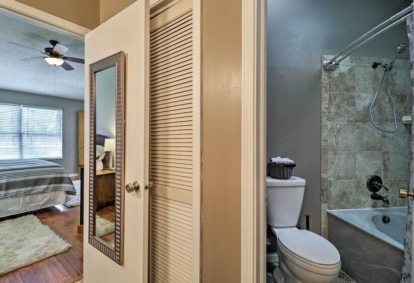 Pet Friendly Amelia Island Home ~ 1 Mi To Beach!