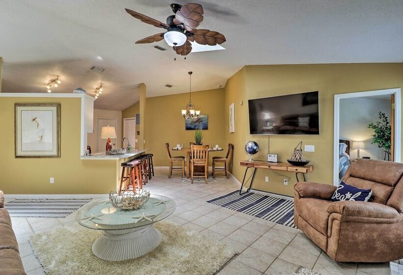 Pet Friendly Amelia Island Home ~ 1 Mi To Beach!