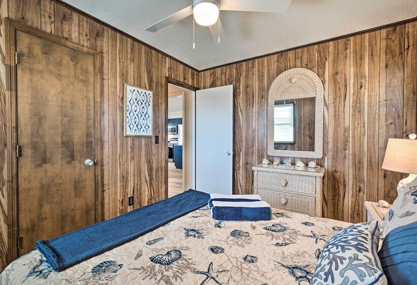 Quaint Sand Dollar Sandbar Walk To Beach!