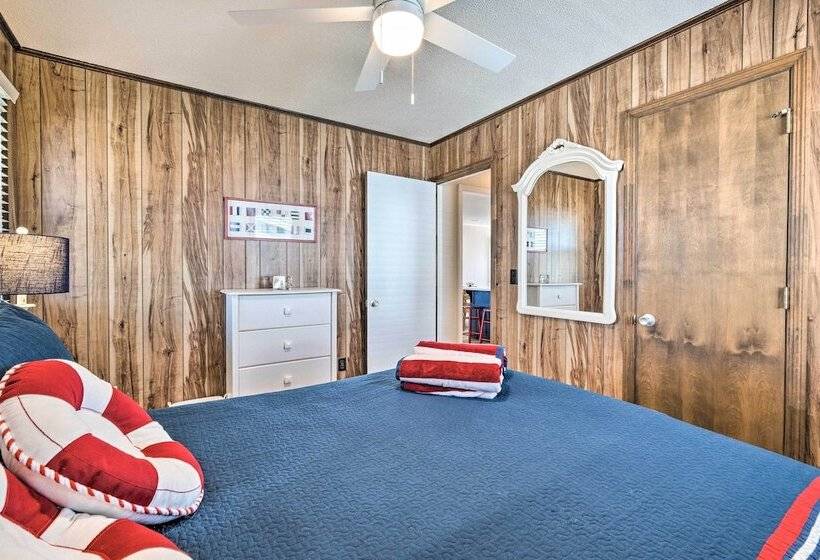 Quaint Sand Dollar Sandbar Walk To Beach!