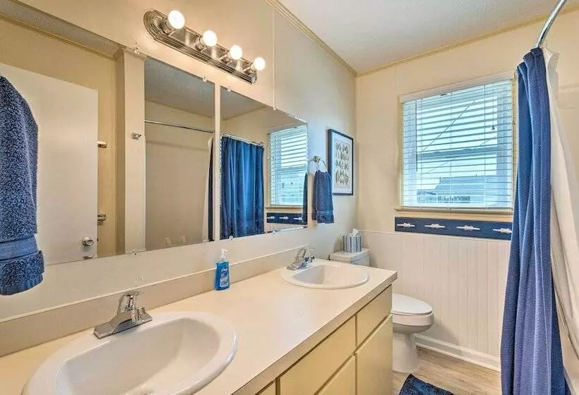 Quaint  Sand Dollar Sandbar    Walk To Beach!