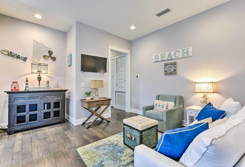 Santa Rosa Beach Retreat W/ Endless Amenities