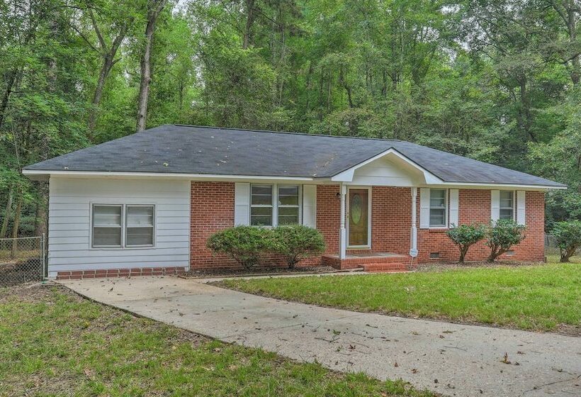 Sumter Ranch Style Home In Scenic Location!