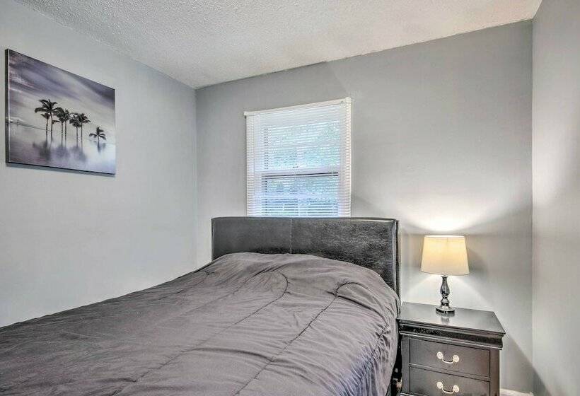 Sumter Ranch Style Home In Scenic Location!