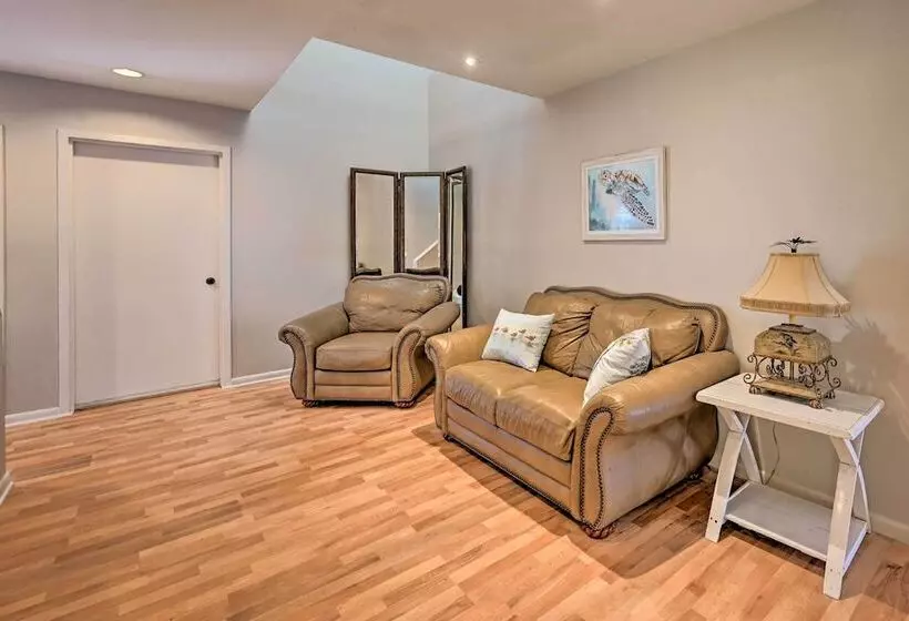 Sunny Marco Island Gem W/ Shared Pool & Dock!