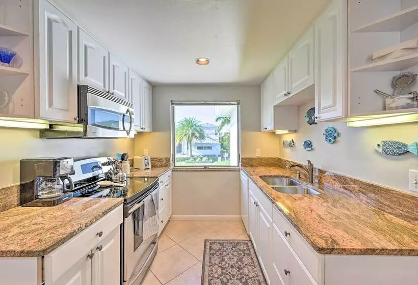 Sunny Marco Island Gem W/ Shared Pool & Dock!