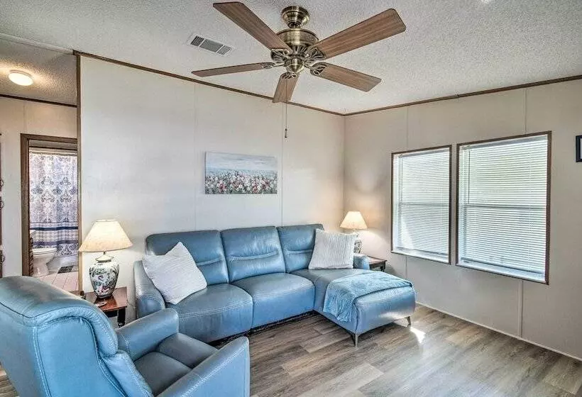 Sunny Waterfront Welaka Home W/ Private Dock!