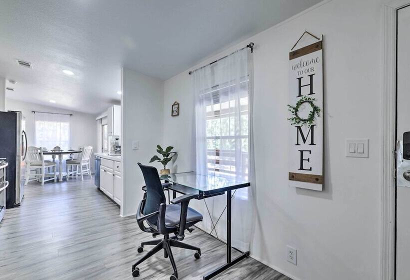 Valrico Retreat W/ Fire Pit ~ 18 Mi To Tampa!