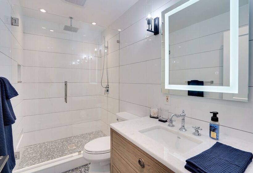 Waterfront Retreat W/ Pool Near Bonita Beach!