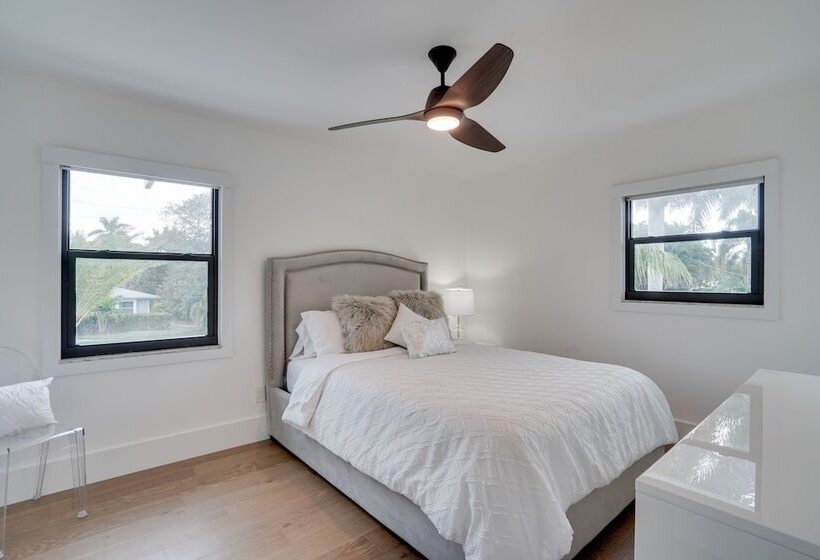 Waterfront Retreat W/ Pool Near Bonita Beach!