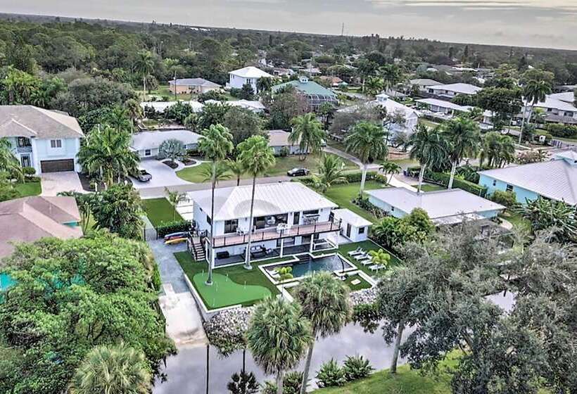 Waterfront Retreat W/ Pool Near Bonita Beach!