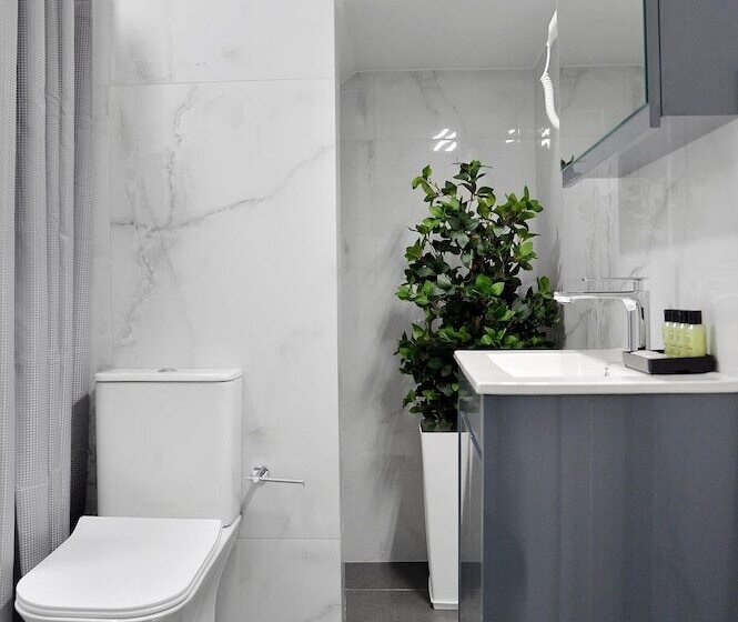 Alekos Luxury Suites Free 24h Transportation From   To Airport