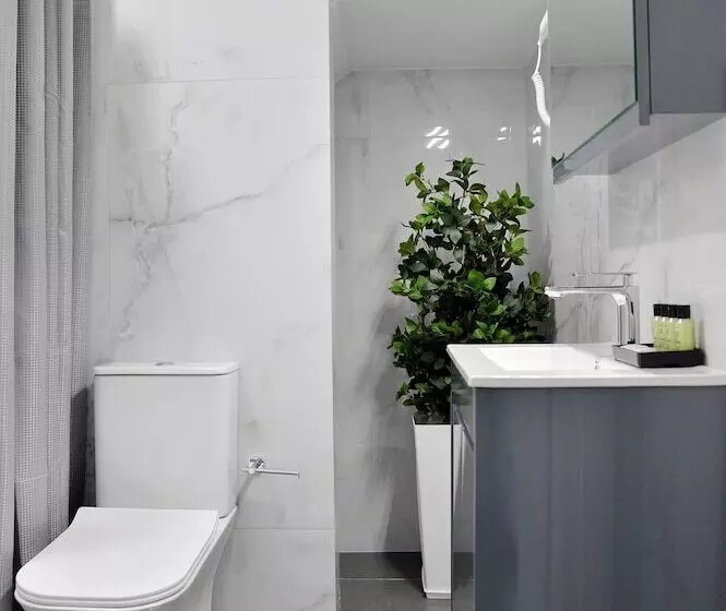 Alekos Luxury Suites Free 24h Transportation From   To Airport