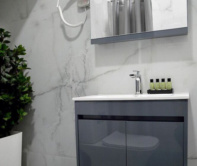 Alekos Luxury Suites Free 24h Transportation From   To Airport